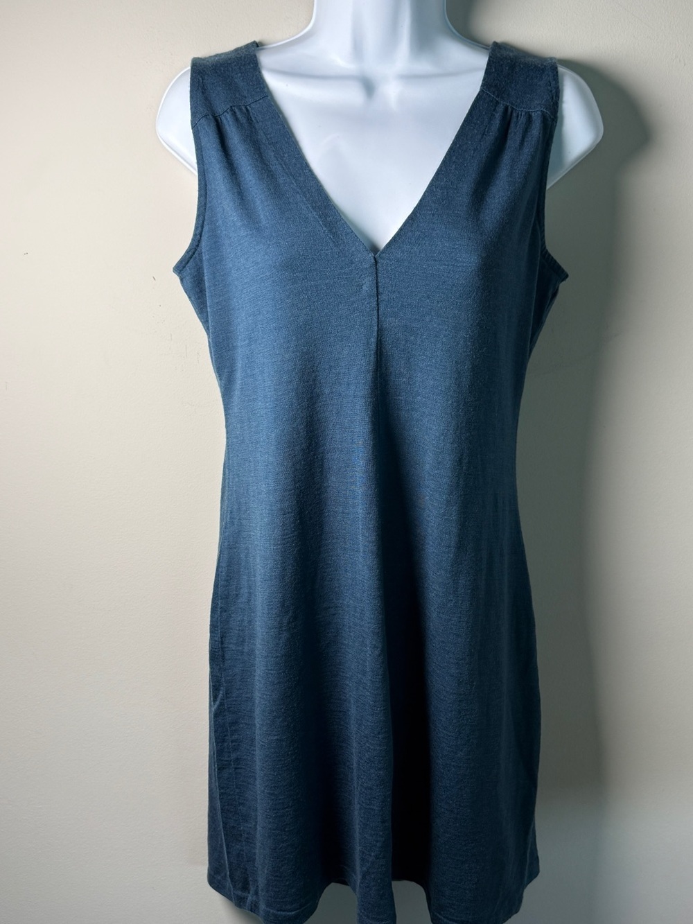 Kühl 100% Merino Wool Sleeveless V-Neck Mini Dress | Heather Steel Blue | S